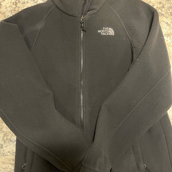 Women’s North face Fleece Jacket - Picture 3 of 4